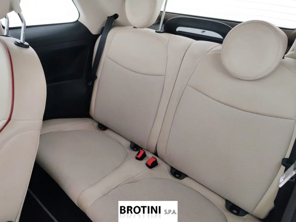 Fiat 500C Cabrio usata a Massa-Carrara (15)