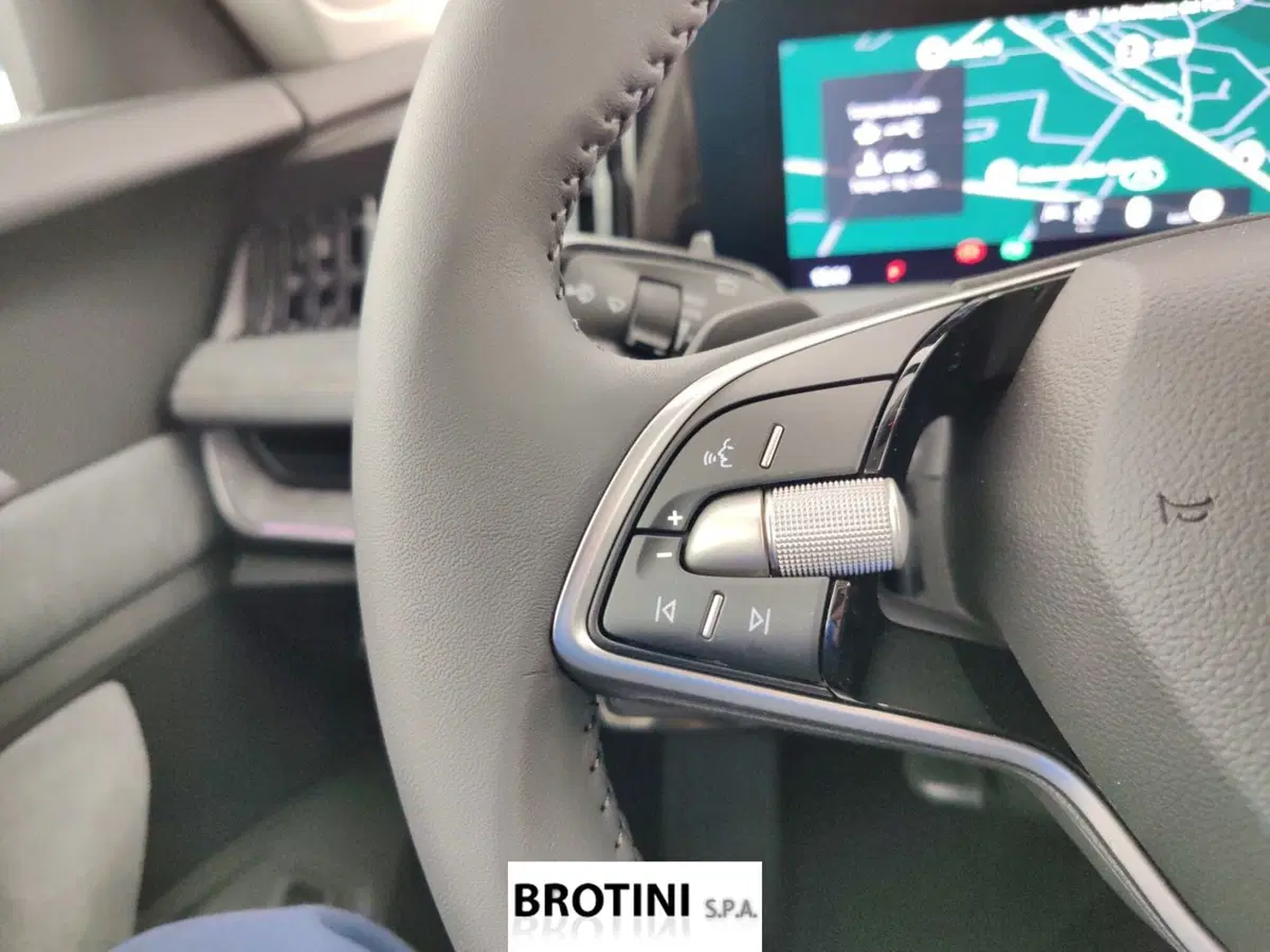 Skoda Superb Station Wagon nuova a Massa-Carrara (15)