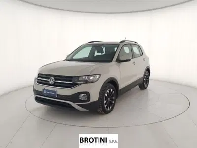 Volkswagen T-Cross 1.0 TSI 110 CV DSG Style del 2023 usata a Massa