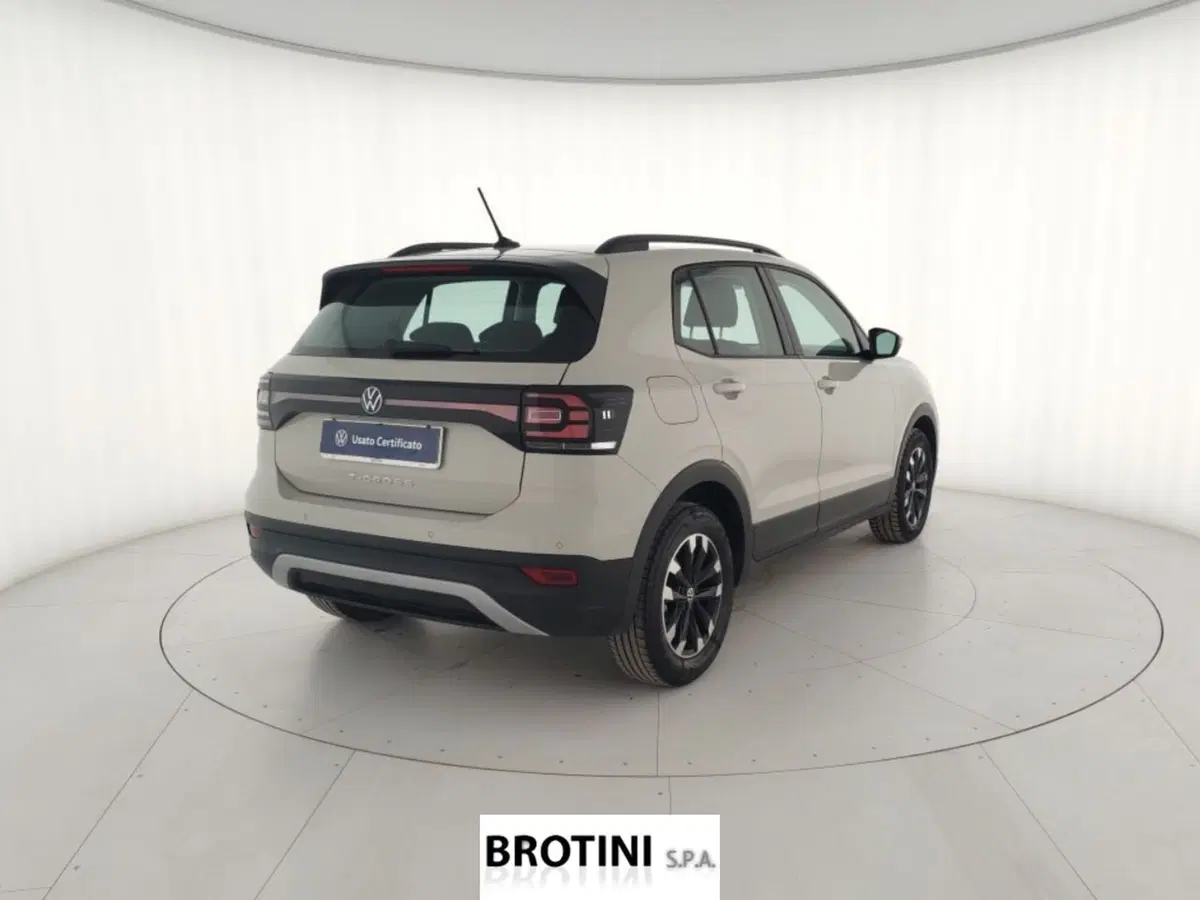Volkswagen T-Cross usata a Massa-Carrara (3)
