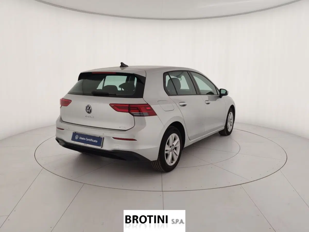 Volkswagen Golf usata a Massa-Carrara (3)