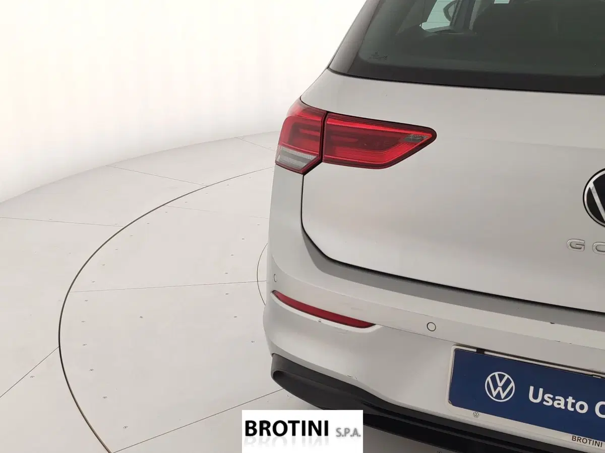 Volkswagen Golf usata a Massa-Carrara (5)