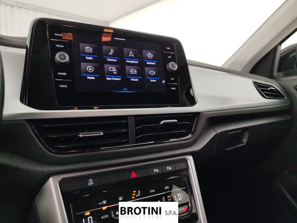 Volkswagen T-Roc usata a Massa-Carrara (11)