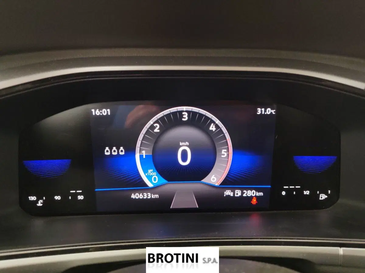 Volkswagen T-Roc usata a Massa-Carrara (15)