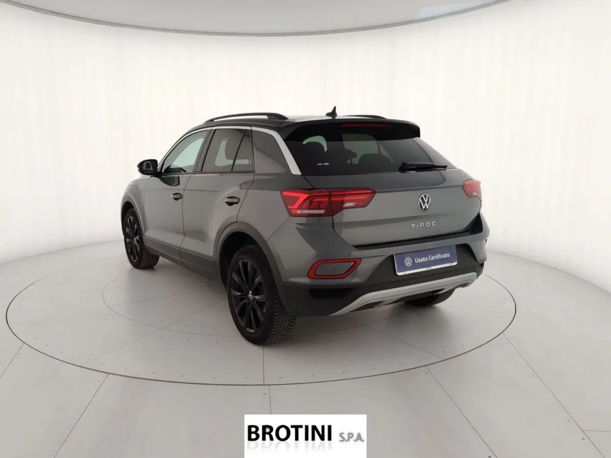 Volkswagen T-Roc usata a Massa-Carrara (2)