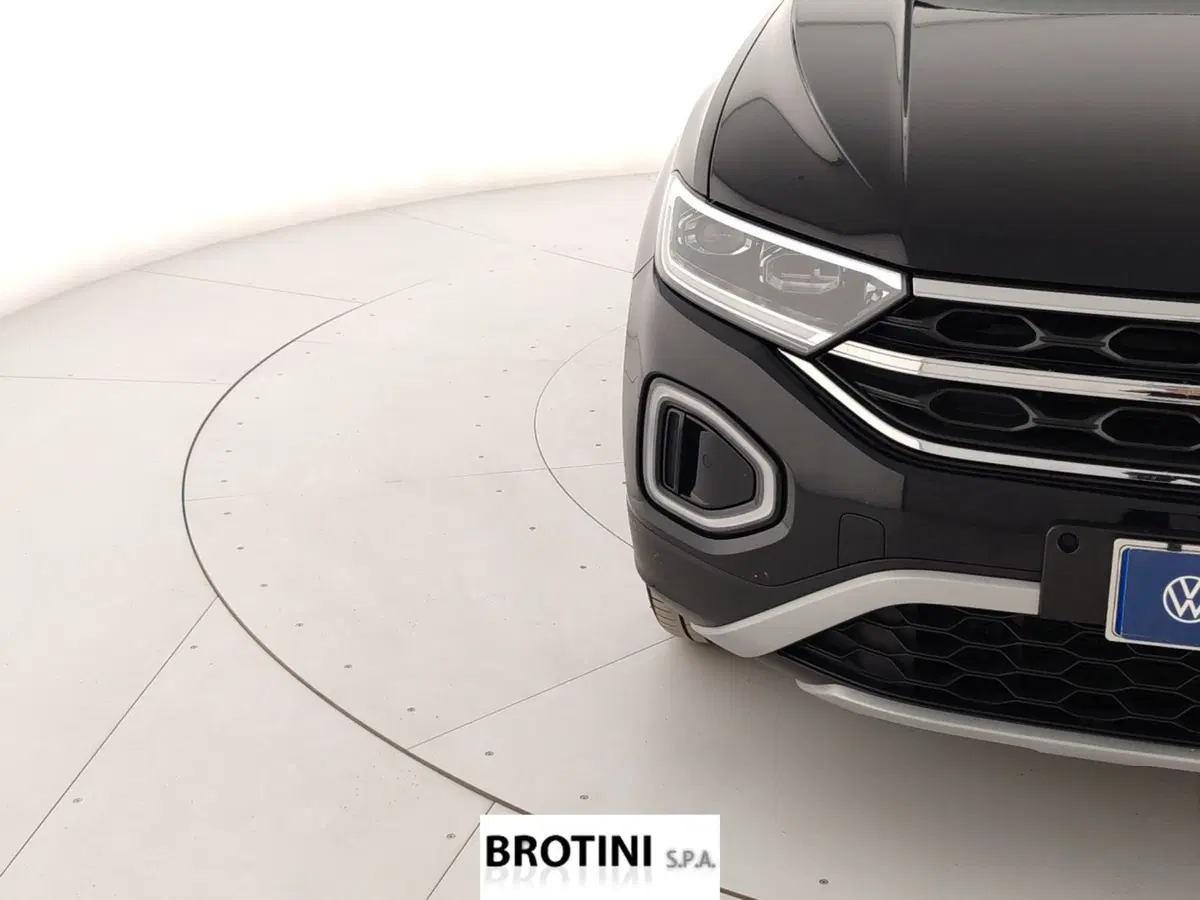 Volkswagen T-Roc usata a Massa-Carrara (5)