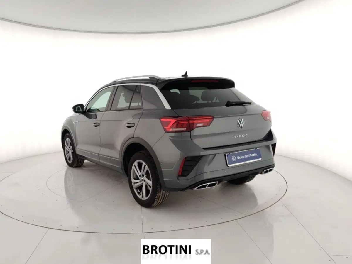 Volkswagen T-Roc usata a Massa-Carrara (2)