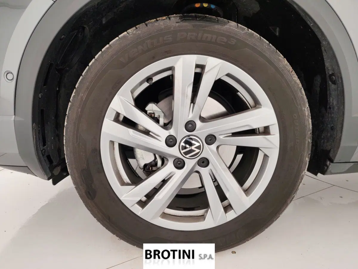 Volkswagen T-Roc usata a Massa-Carrara (6)