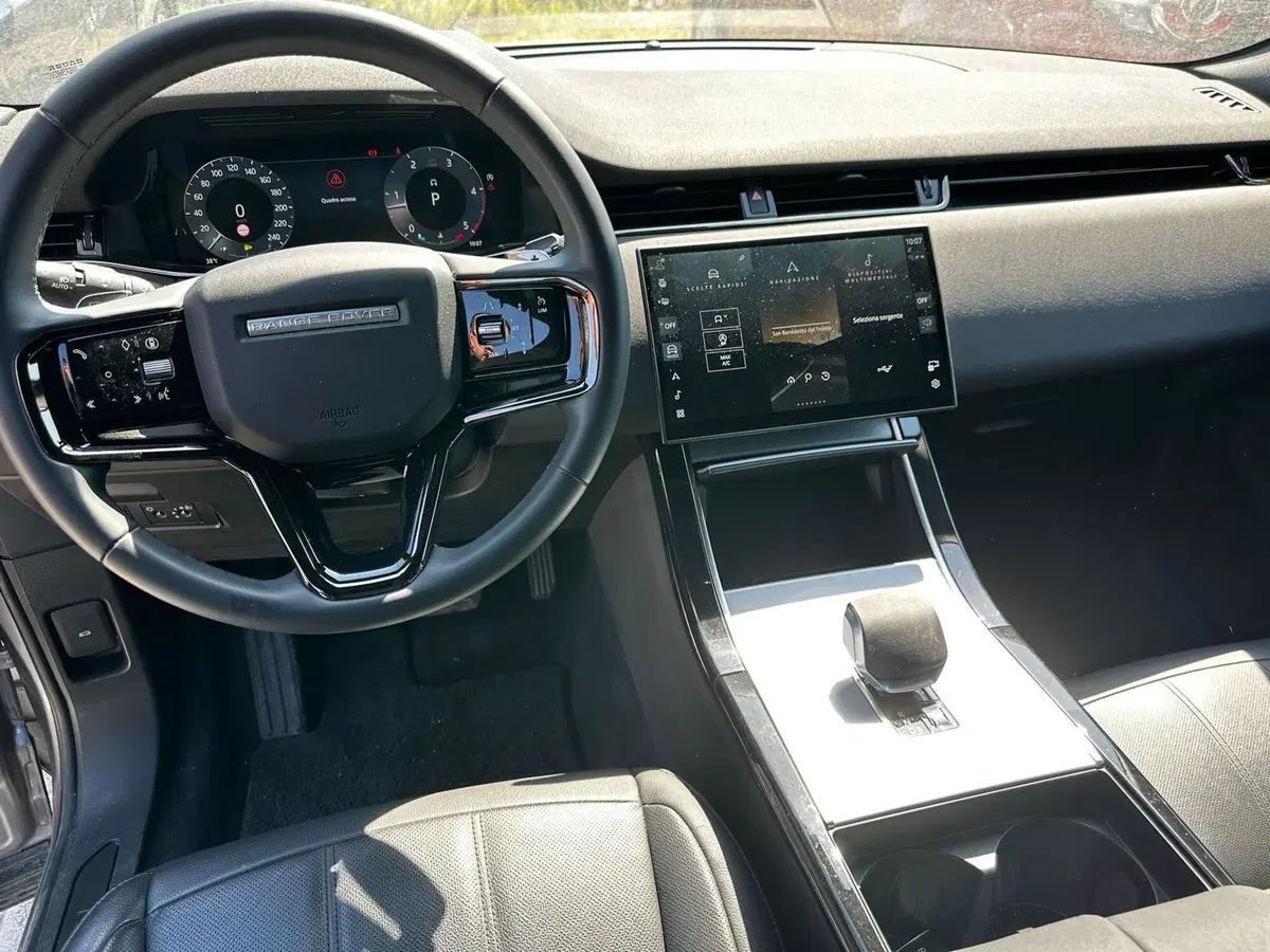 Land Rover Range Rover Evoque nuova a Ascoli Piceno (11)