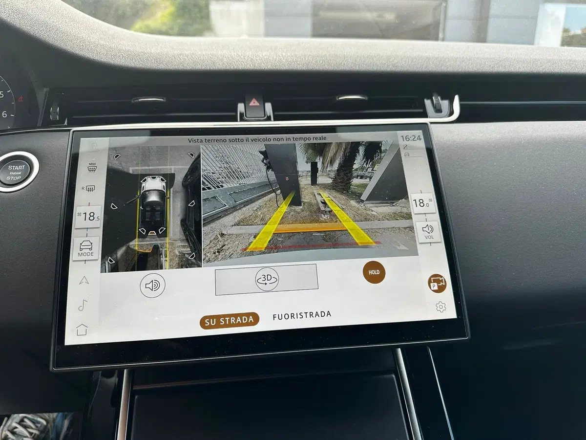 Land Rover Range Rover Evoque nuova a Ascoli Piceno (14)