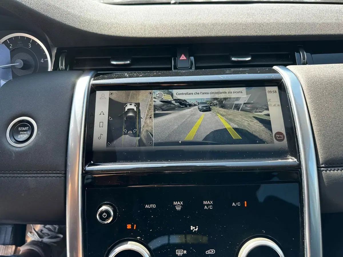 Land Rover Discovery Sport usata a Ascoli Piceno (15)