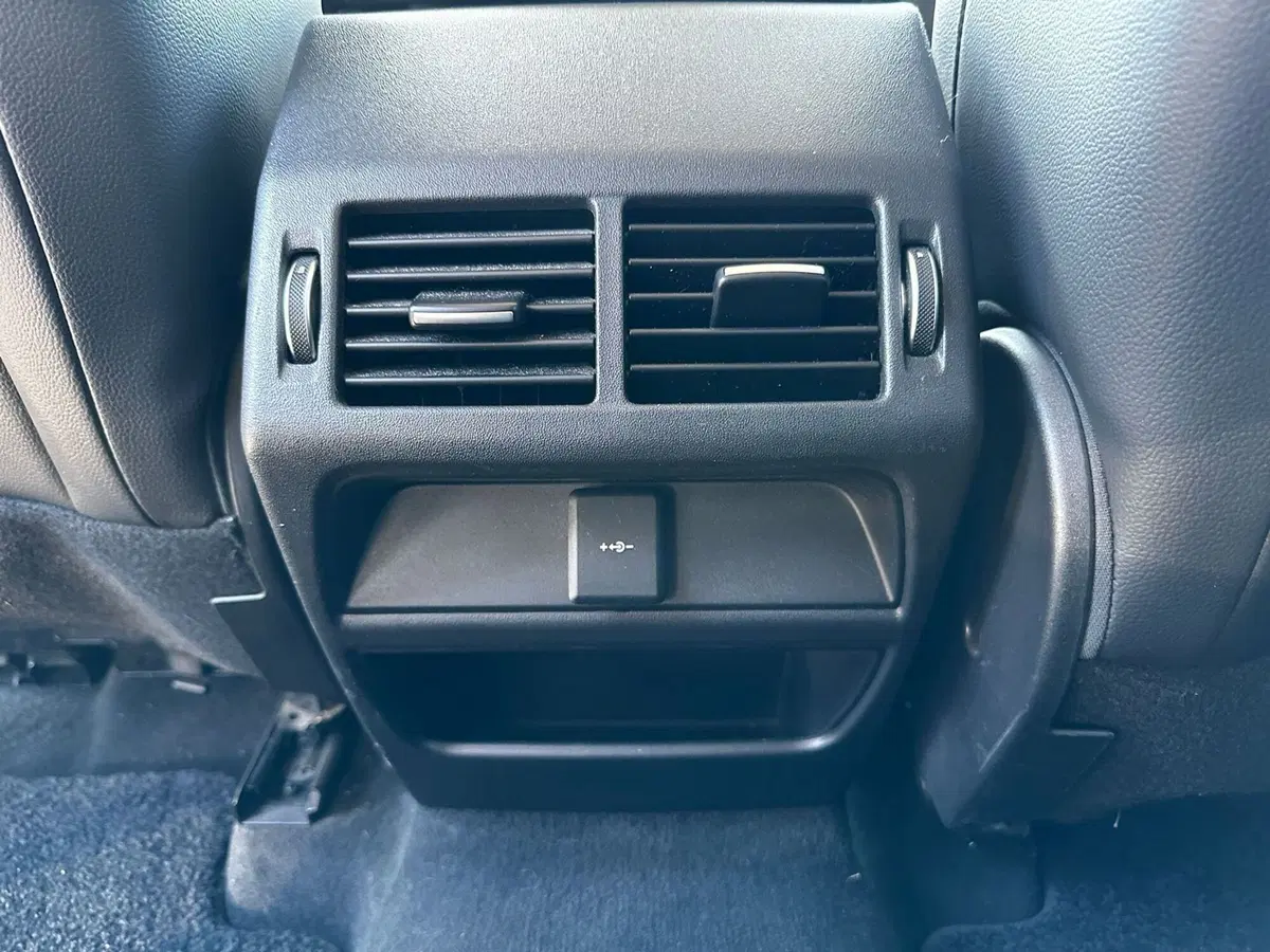 Land Rover Discovery Sport usata a Ascoli Piceno (20)