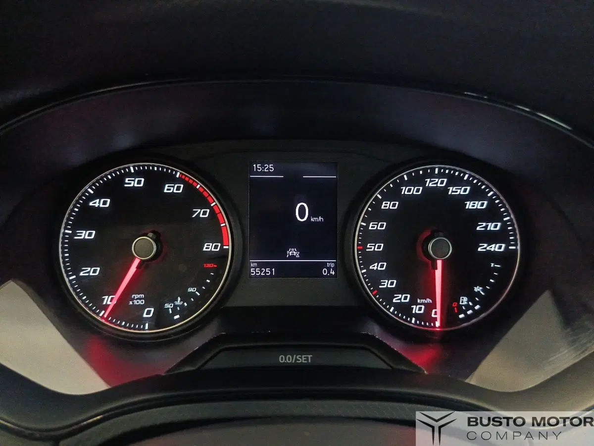 SEAT Arona usata a Varese (12)