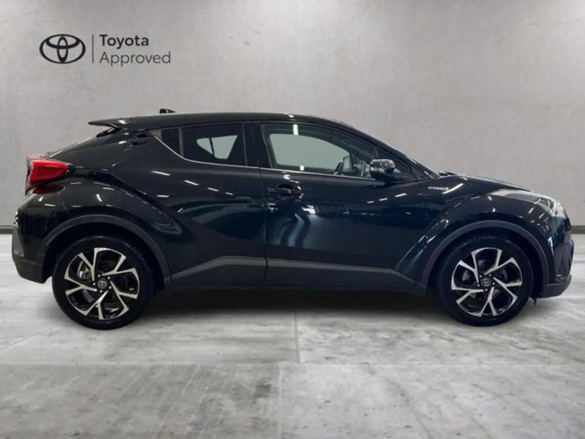Toyota Toyota C-HR usata a Vercelli (14)