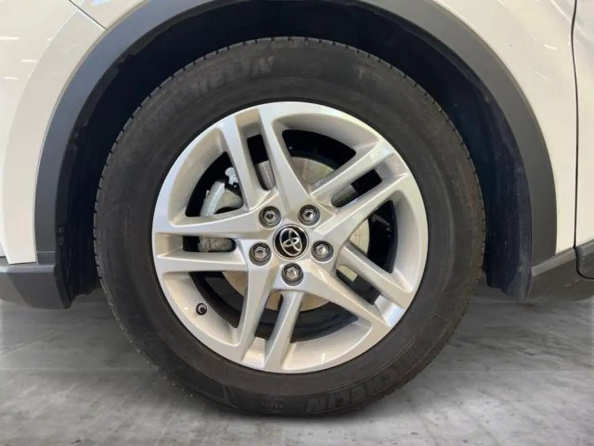 Toyota Toyota C-HR usata a Vercelli (15)