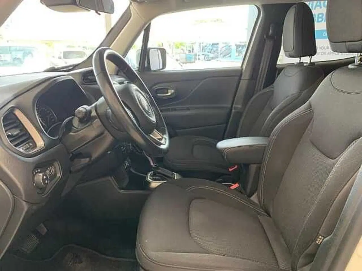 Jeep Renegade usata a Venezia (12)