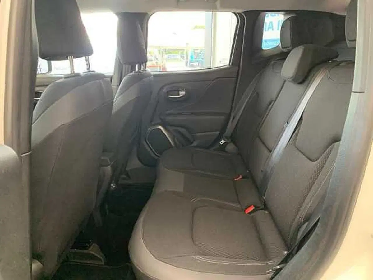 Jeep Renegade usata a Venezia (13)