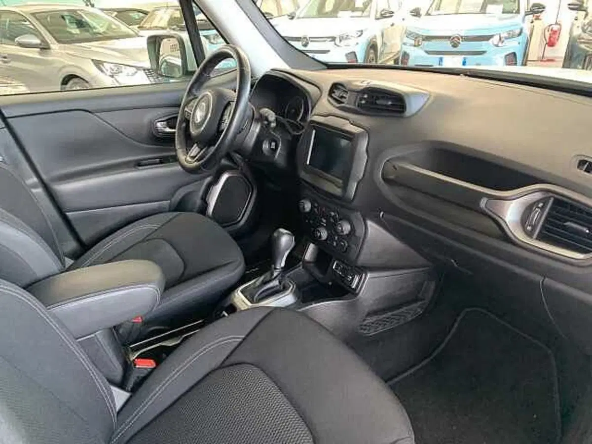 Jeep Renegade usata a Venezia (14)
