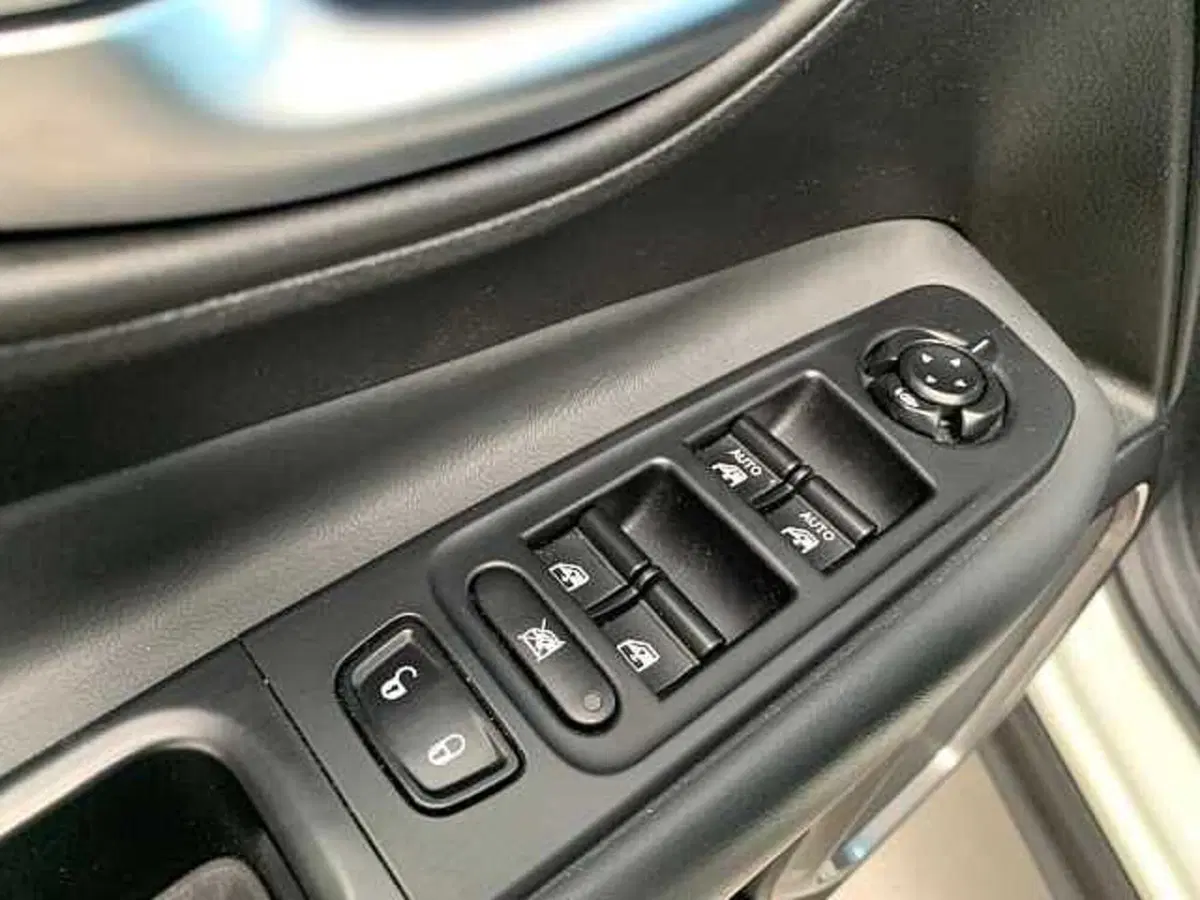 Jeep Renegade usata a Venezia (20)