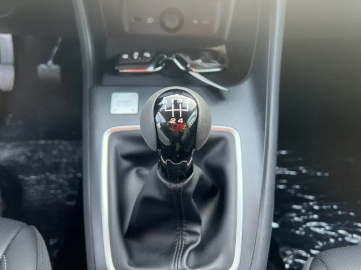 Mg ZS nuova a Perugia (17)