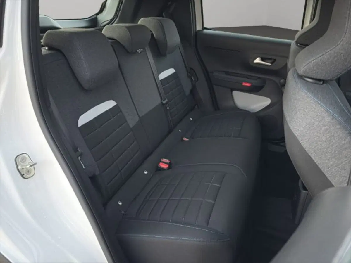 Citroen C3 Aircross nuova a Perugia (19)