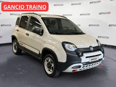 Fiat Panda Cross Cross 0.9 TwinAir Turbo S&amp;S 4x4 del 2024 usata a Verona