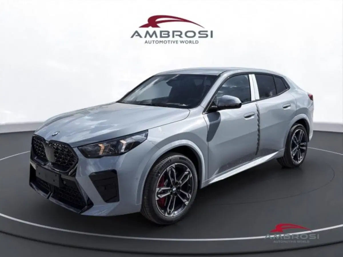 BMW X2 nuova a Perugia