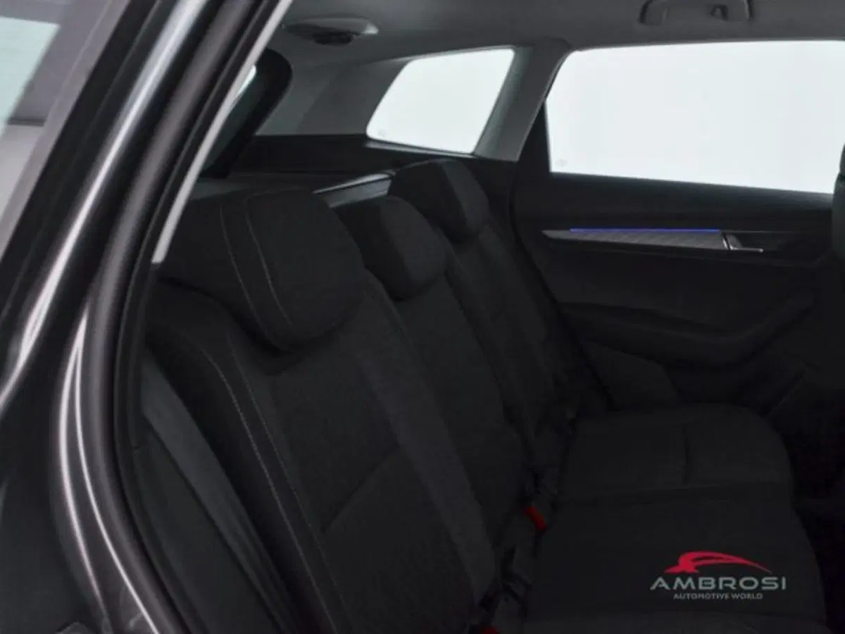 Skoda Karoq usata a Perugia (11)