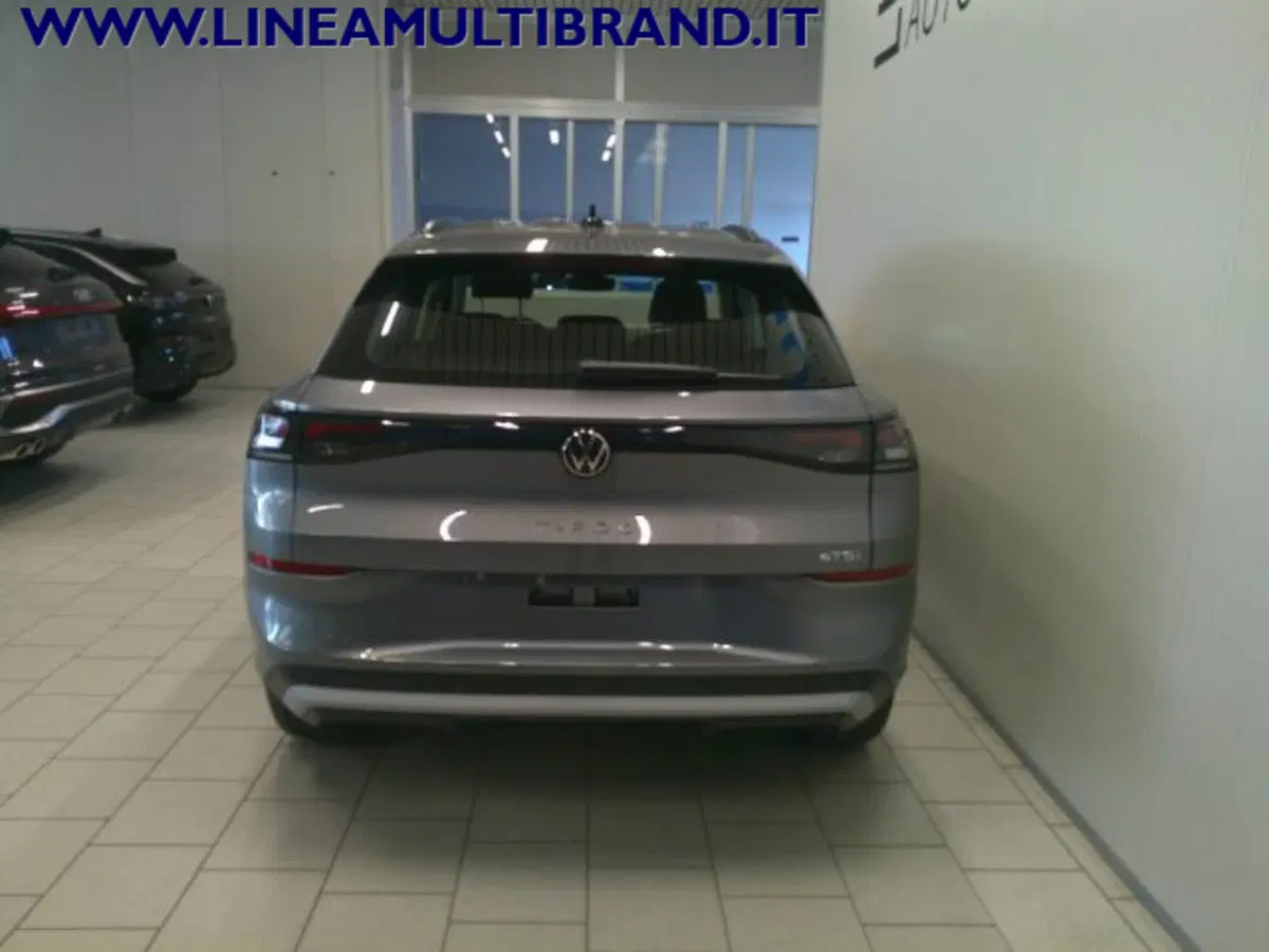 Volkswagen T-Roc nuova a Piacenza (8)