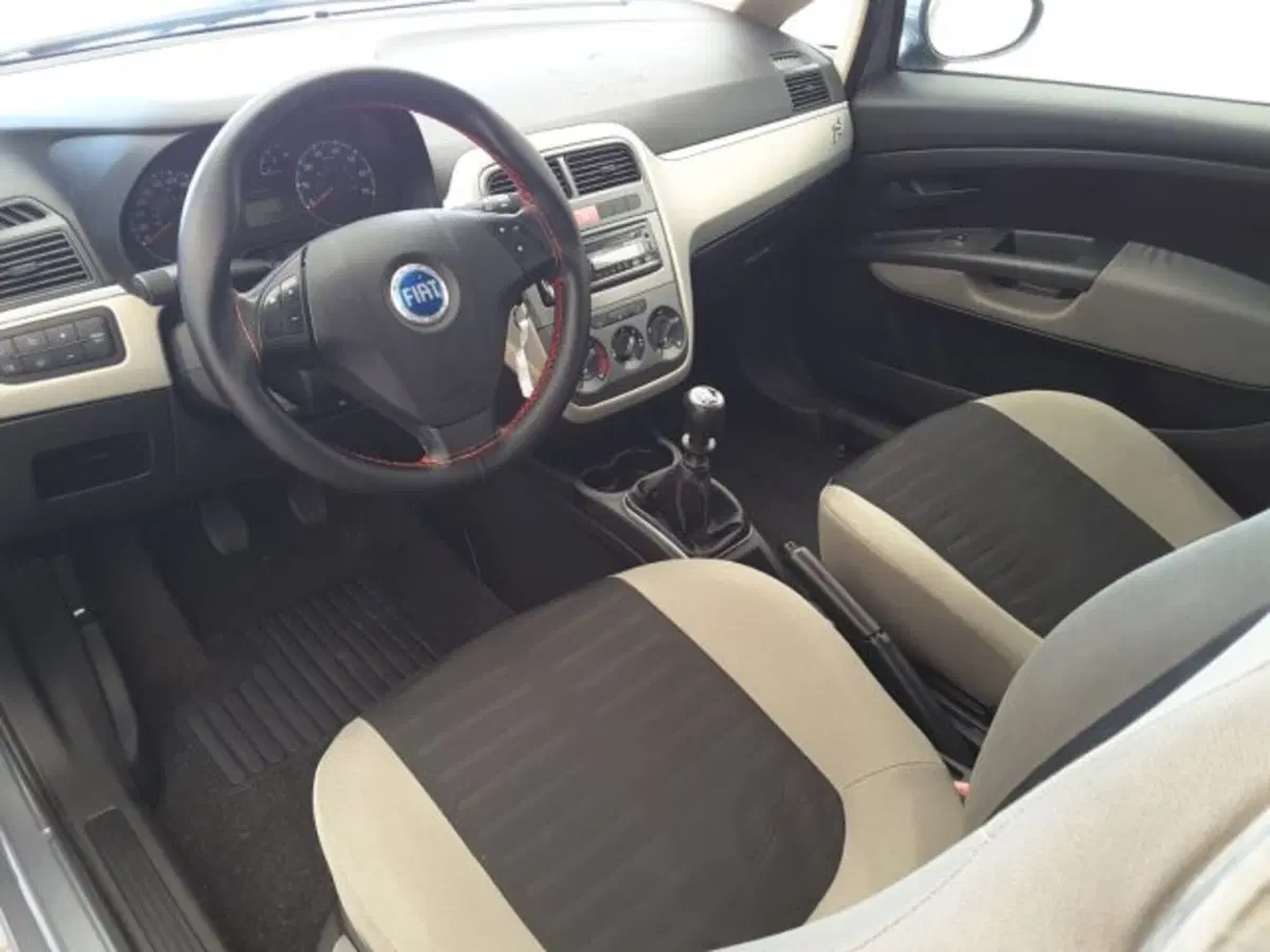 Fiat Grande Punto usata a Firenze (6)