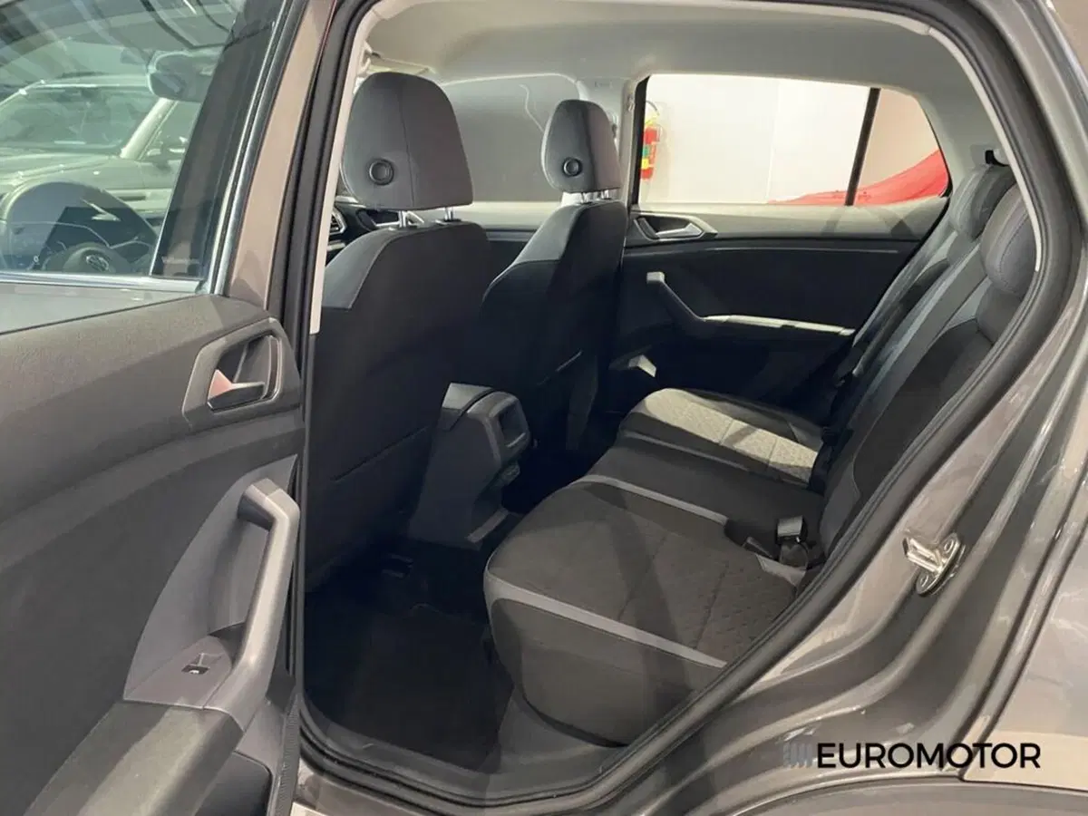 Volkswagen T-Cross usata a Bari (15)