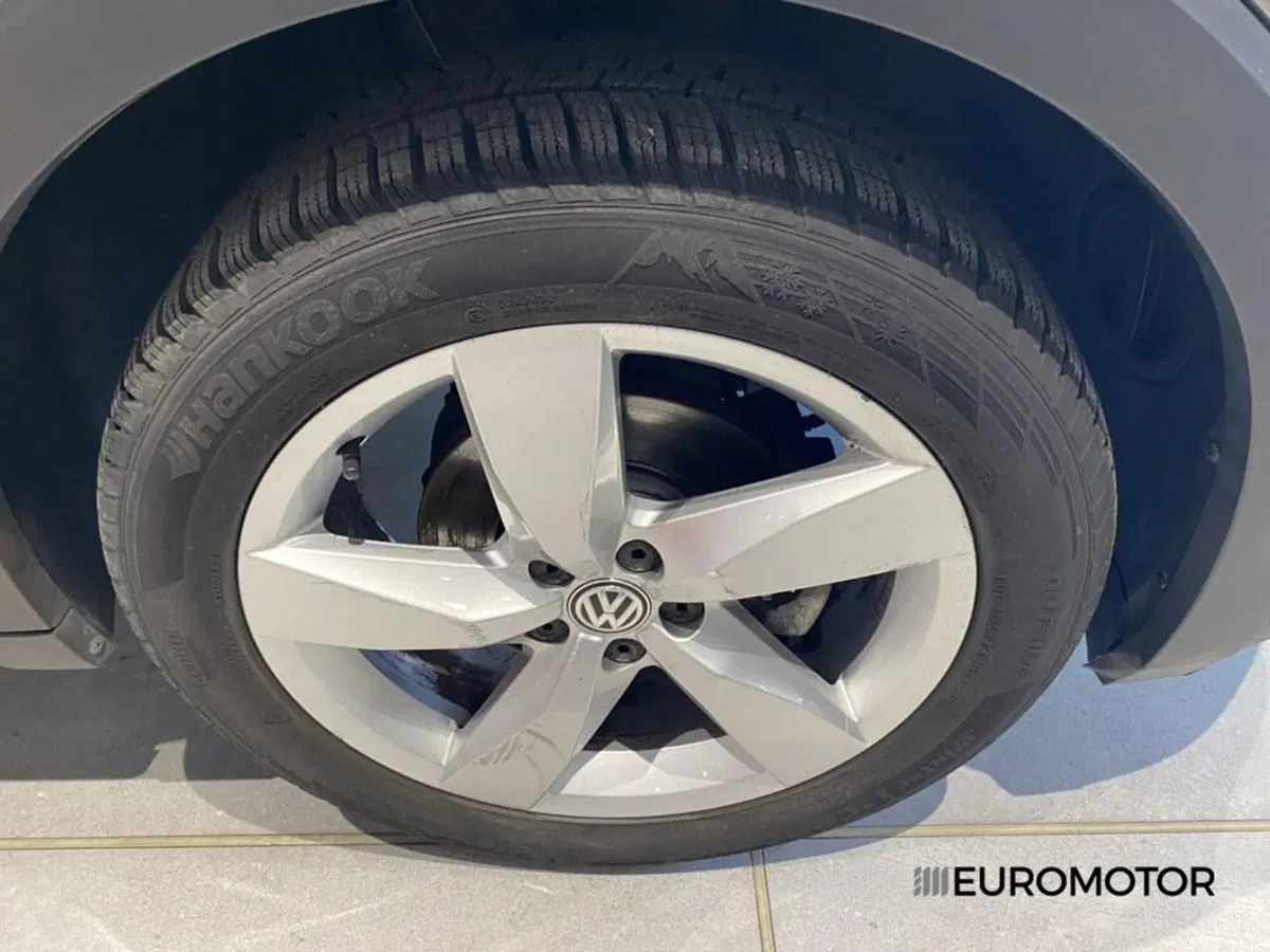 Volkswagen T-Cross usata a Bari (5)