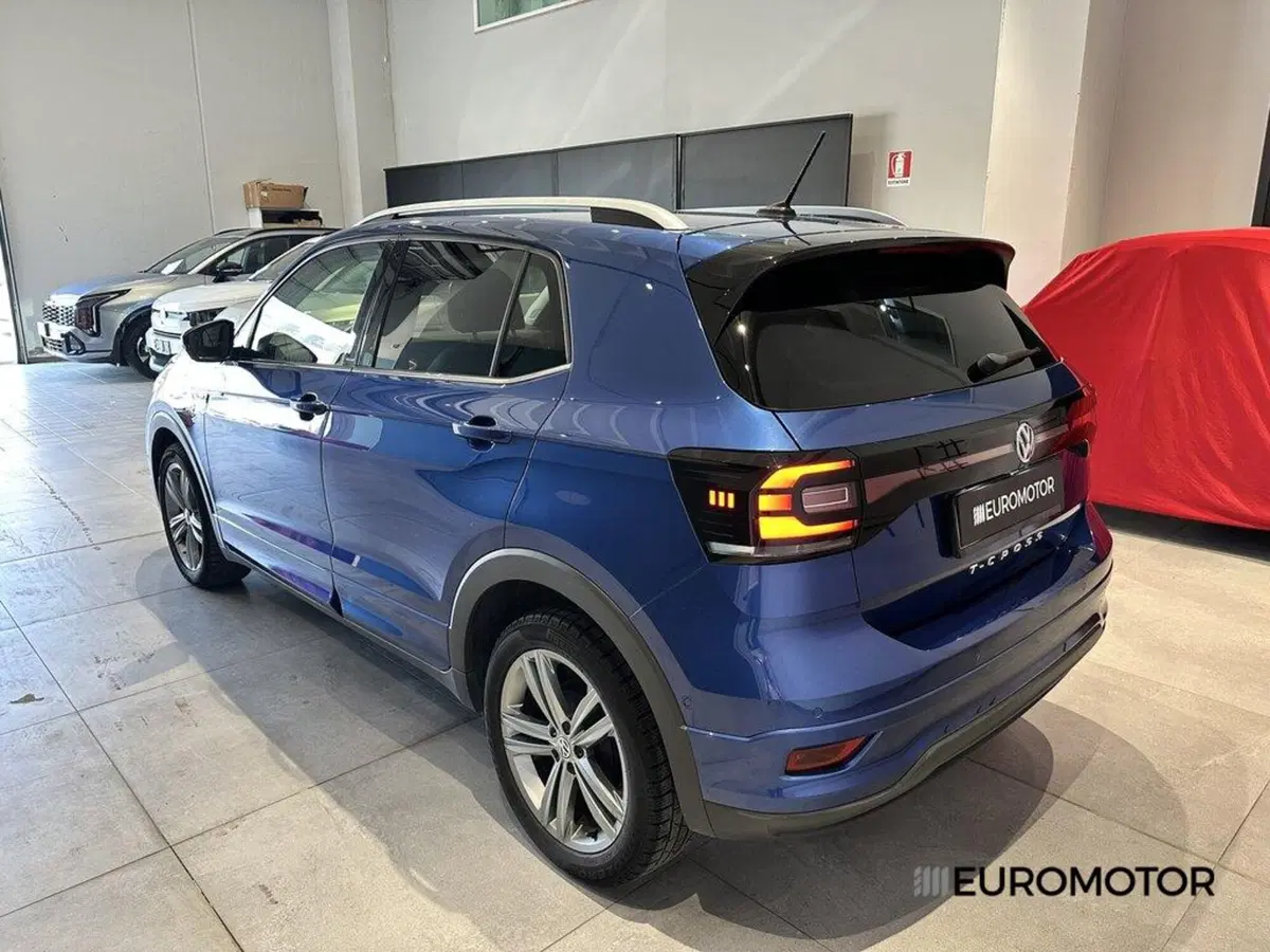 Volkswagen T-Cross usata a Bari (10)