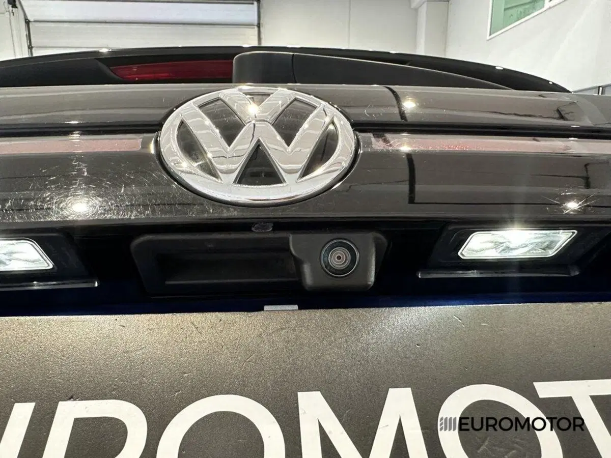 Volkswagen T-Cross usata a Bari (15)