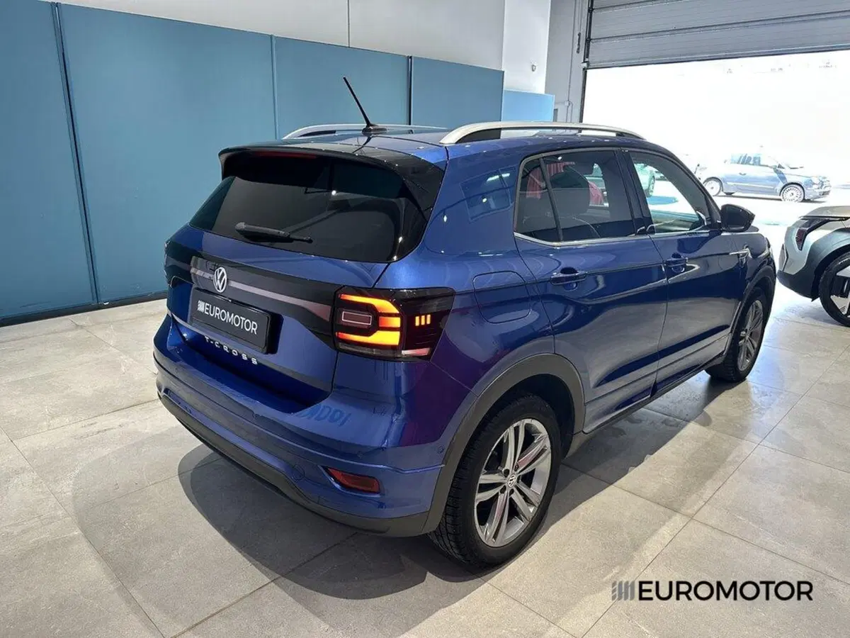 Volkswagen T-Cross usata a Bari (8)