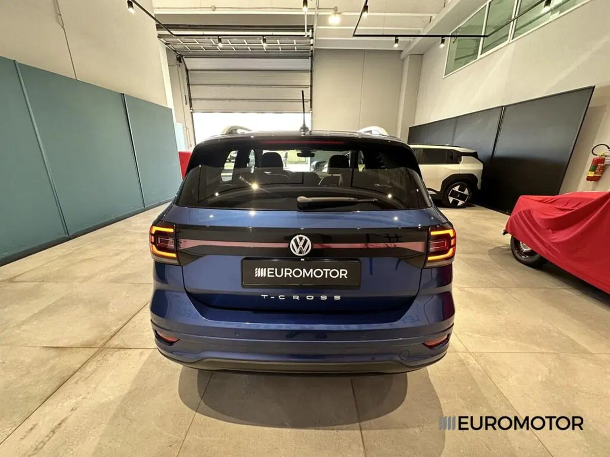 Volkswagen T-Cross usata a Bari (9)