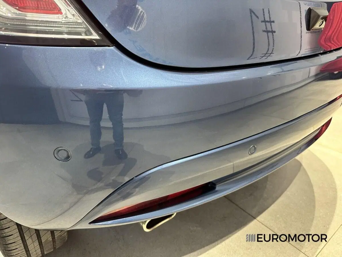 Lancia Ypsilon usata a Bari (12)