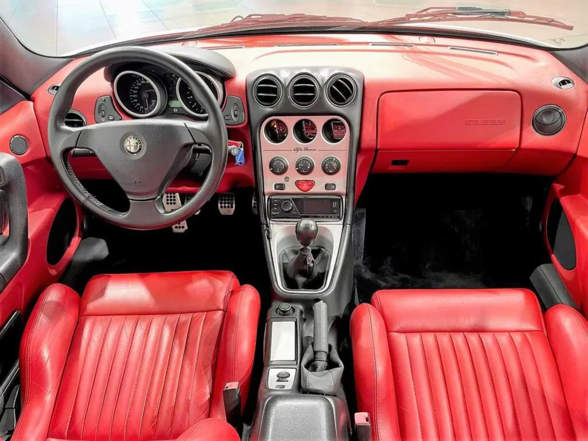 Alfa Romeo Gtv usata a Sondrio (15)