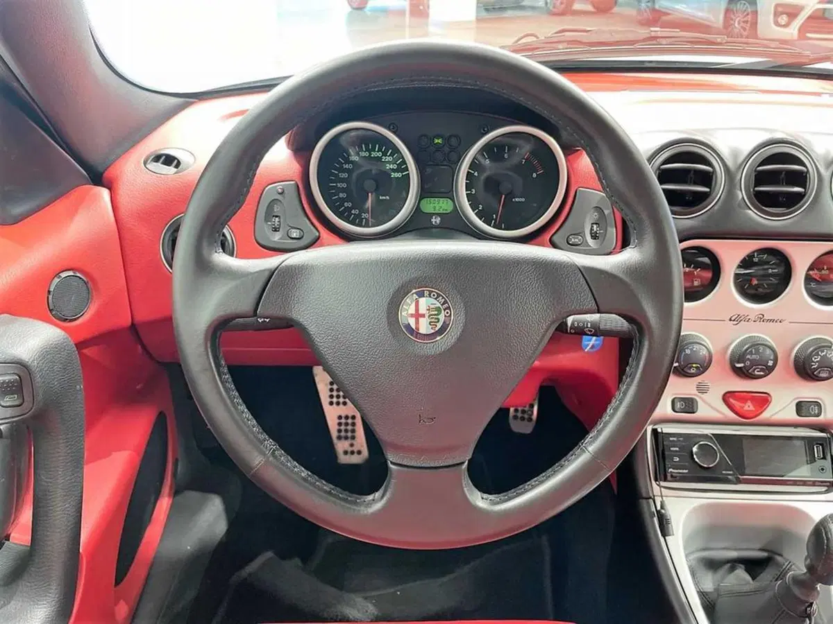 Alfa Romeo Gtv usata a Sondrio (3)