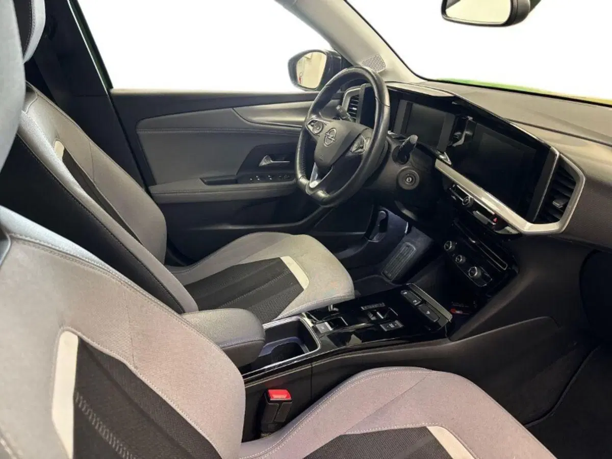 Opel Mokka usata a Lecco (11)