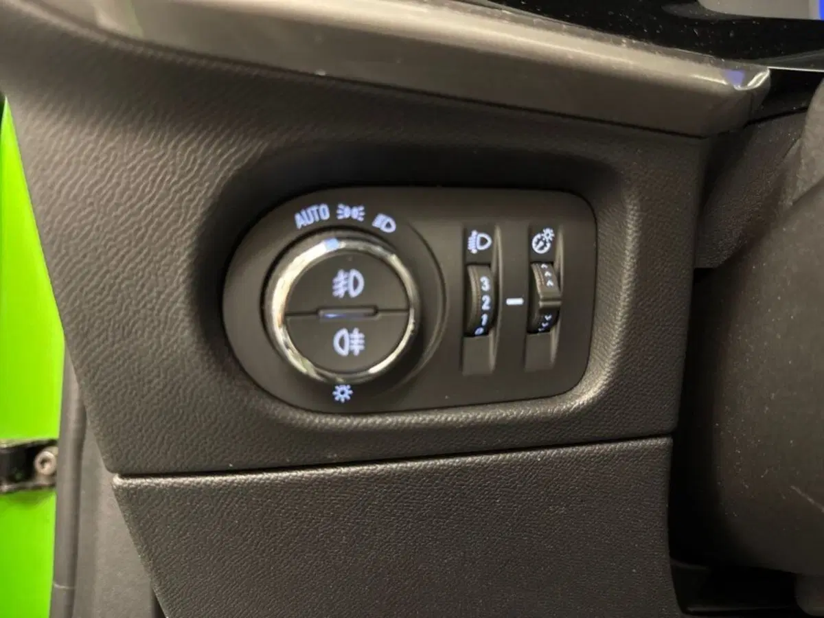 Opel Mokka usata a Lecco (15)