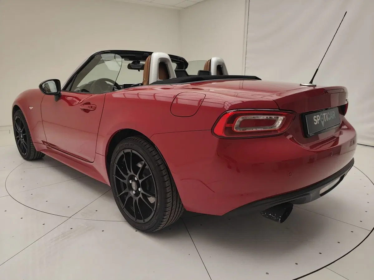 Fiat 124 spider usata a Como (4)