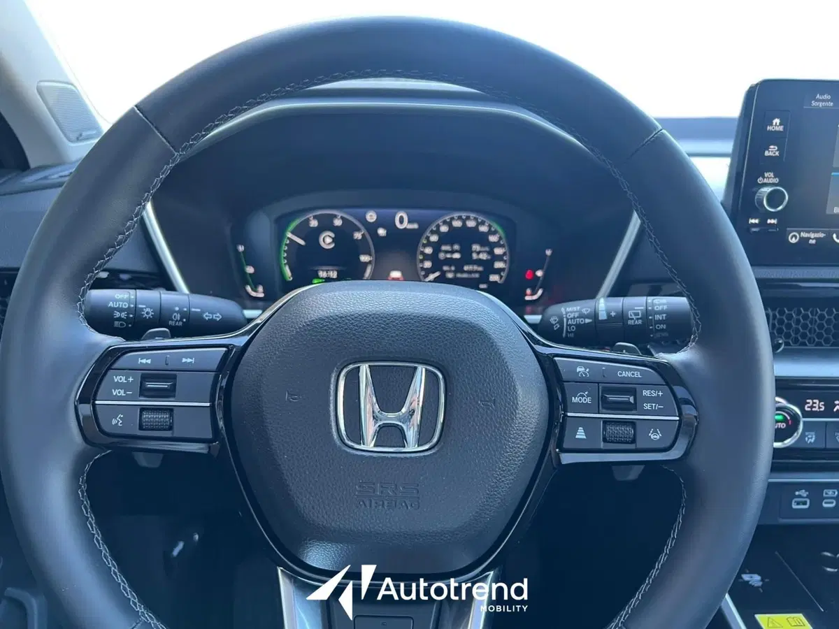 Honda CR-V usata a Bari (10)