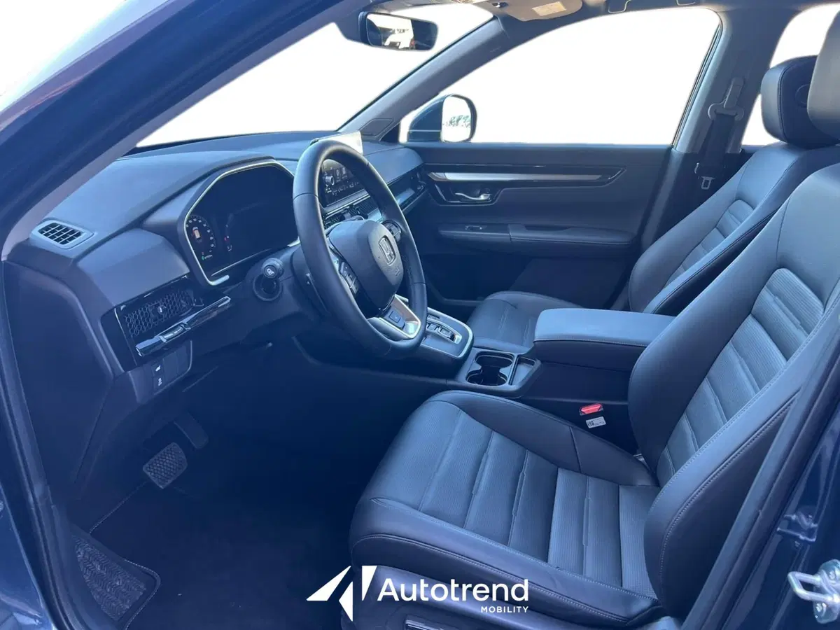 Honda CR-V usata a Bari (5)