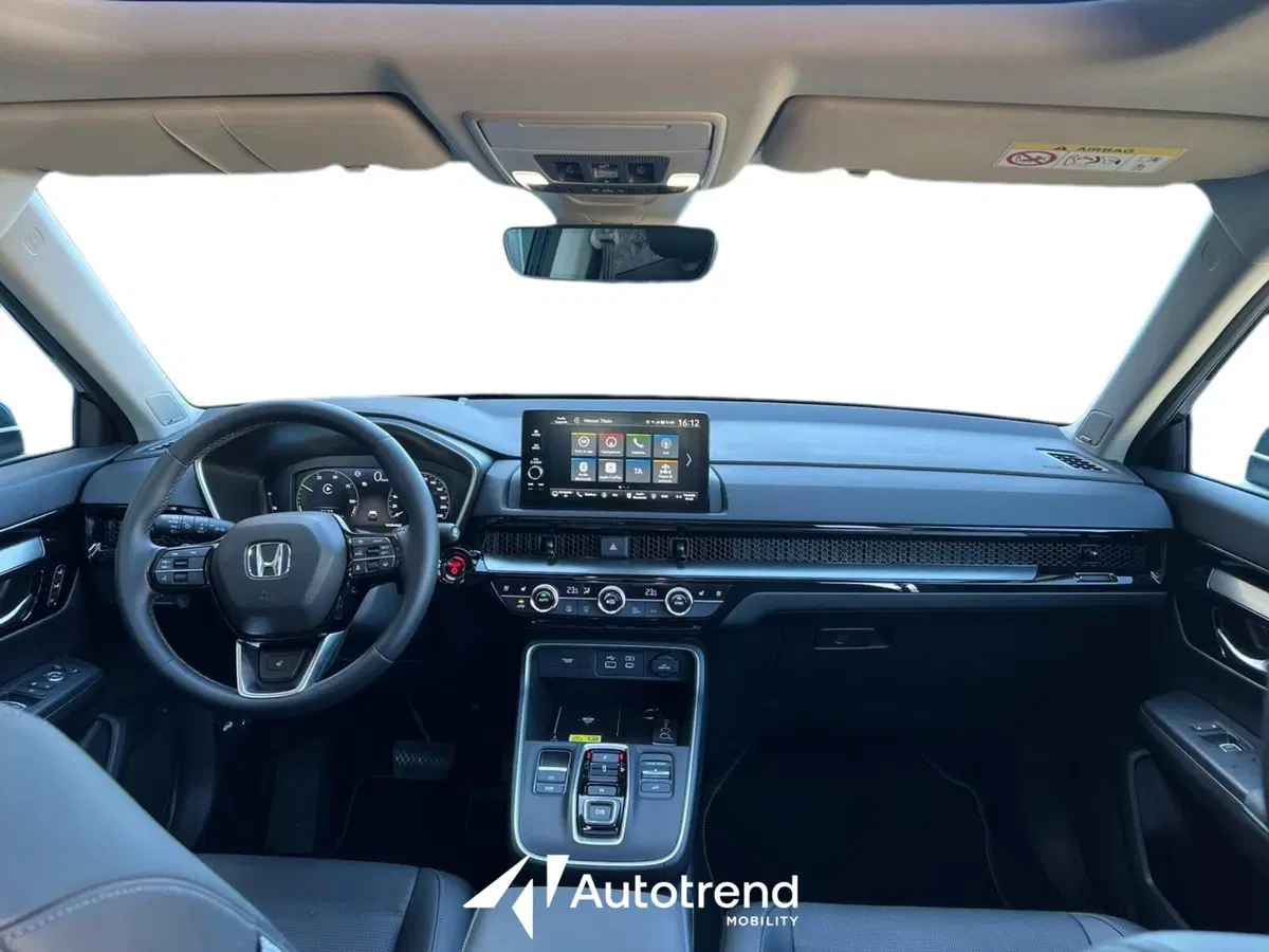 Honda CR-V usata a Bari (8)