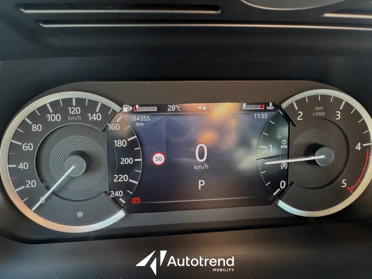 Land Rover Discovery Sport usata a Bari (9)