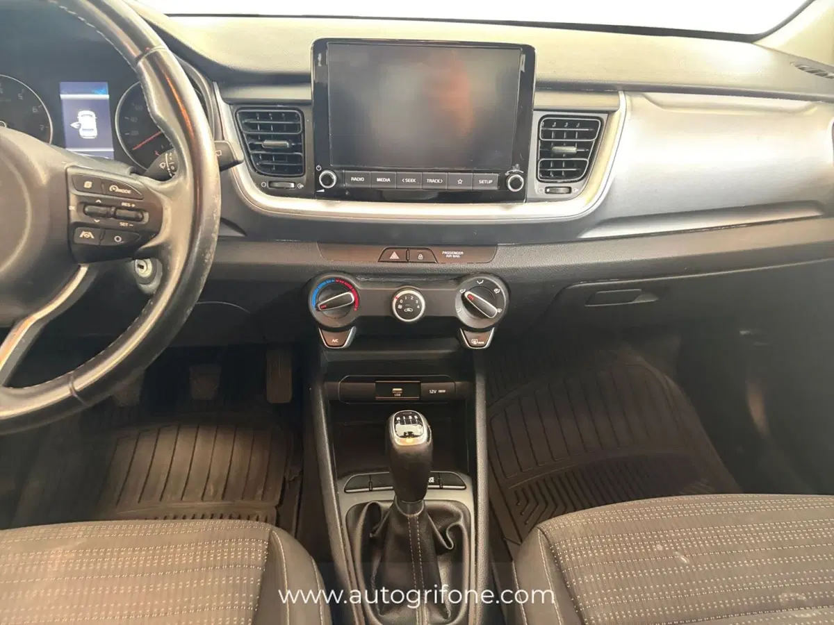 Kia Stonic usata a Modena (11)