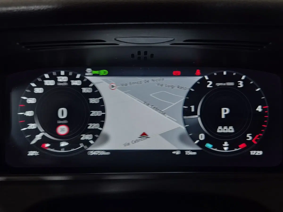 Land Rover Range Rover Velar usata a Torino (14)
