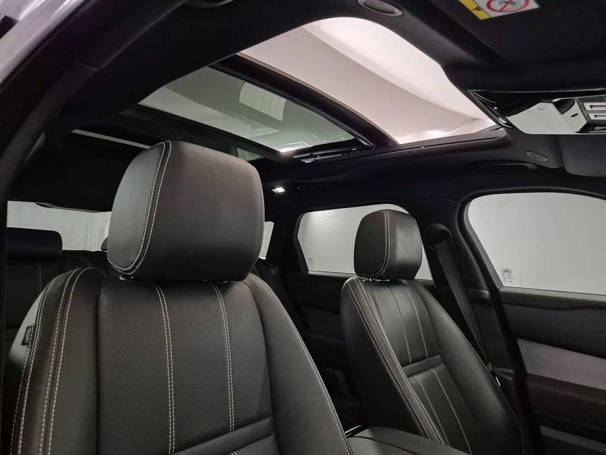 Land Rover Range Rover Velar usata a Torino (18)