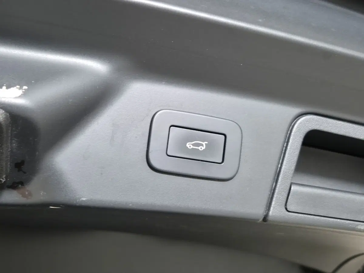 Land Rover Range Rover Velar usata a Torino (20)